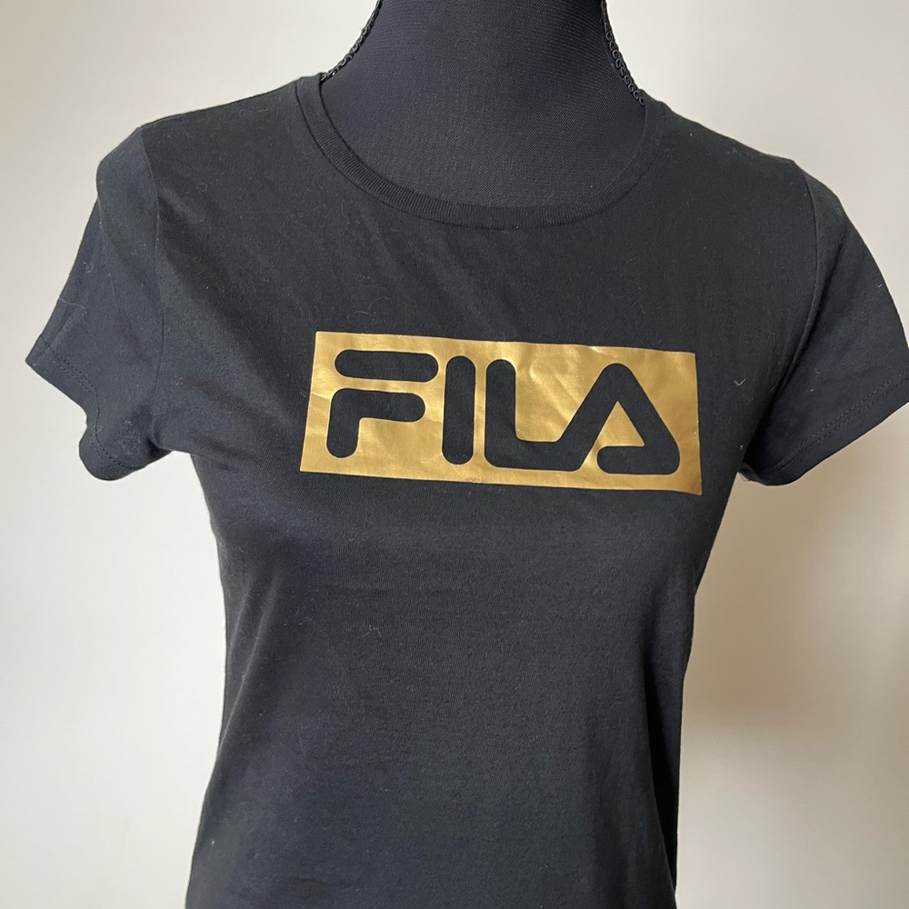Black Fila T-shirt